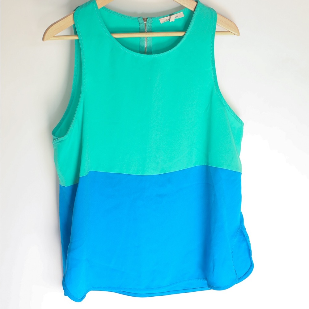 Color block Sleeveless blouse